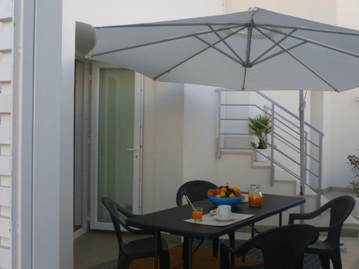 Charm Holiday Terrasini Εξωτερικό φωτογραφία