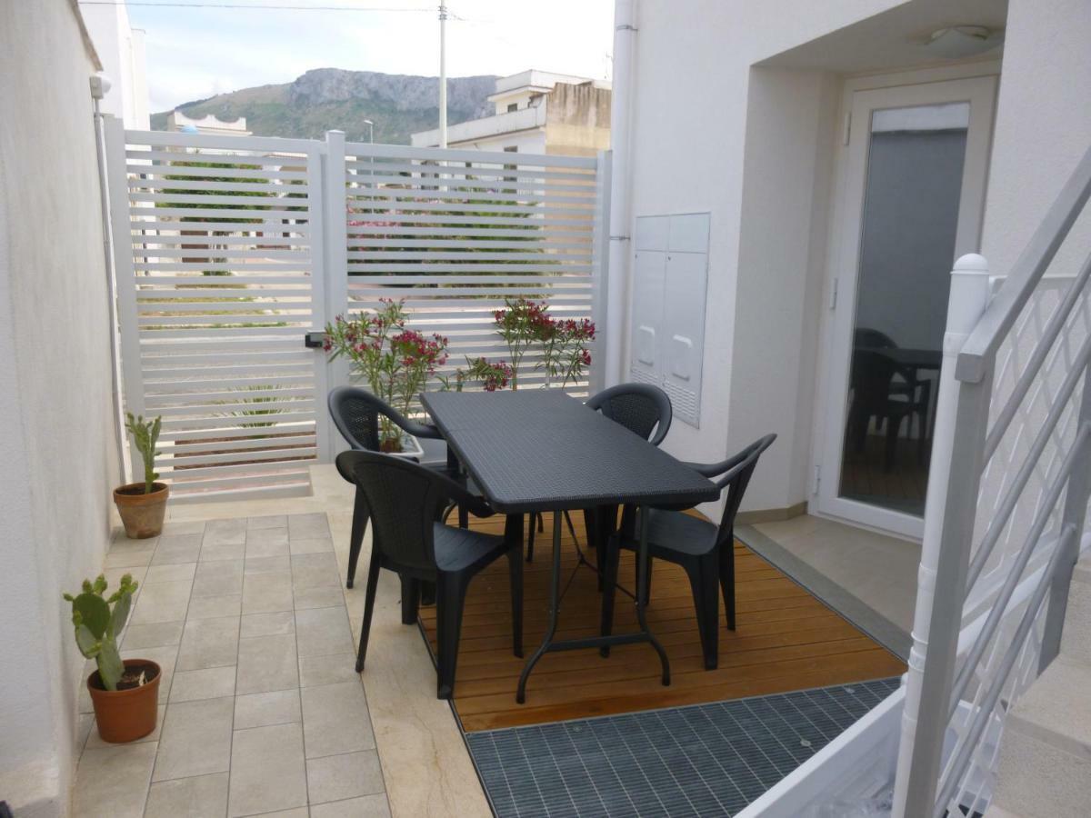 Charm Holiday Terrasini Εξωτερικό φωτογραφία