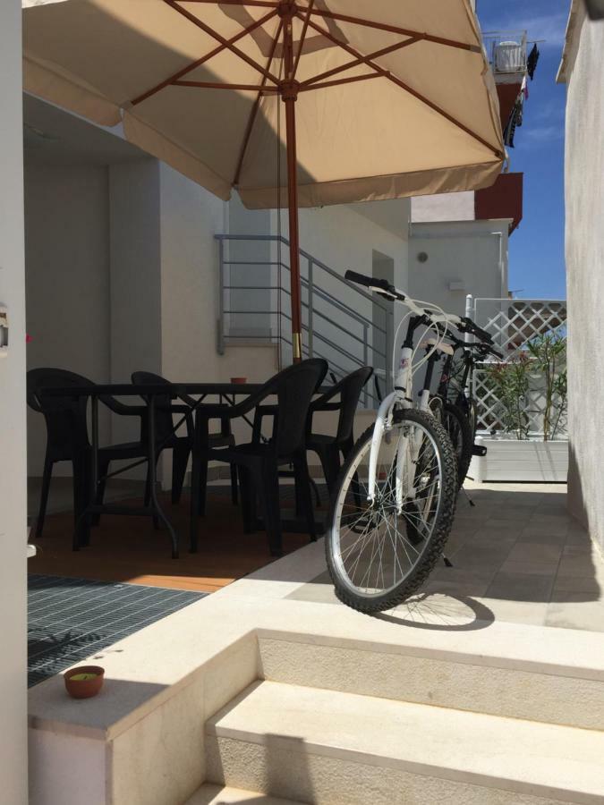 Charm Holiday Terrasini Εξωτερικό φωτογραφία
