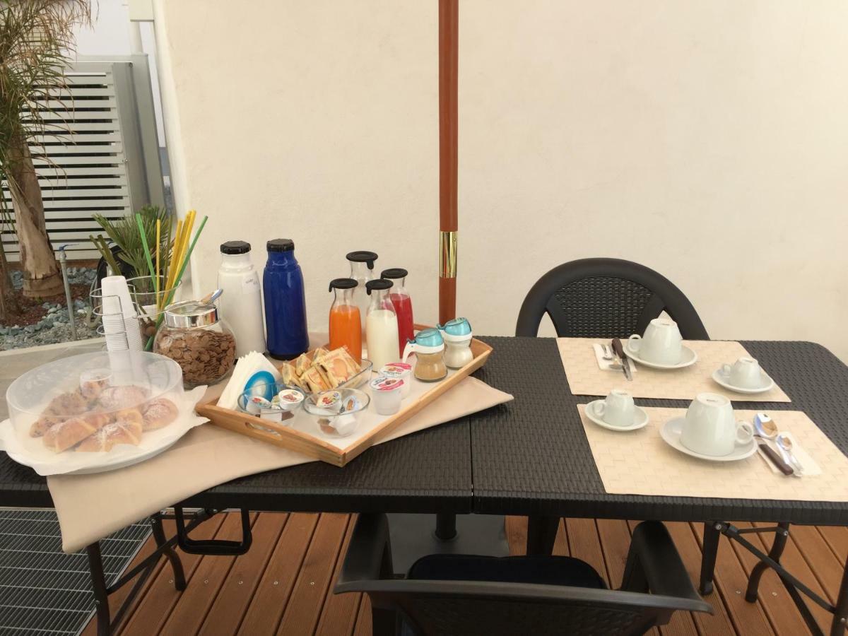 Charm Holiday Terrasini Εξωτερικό φωτογραφία